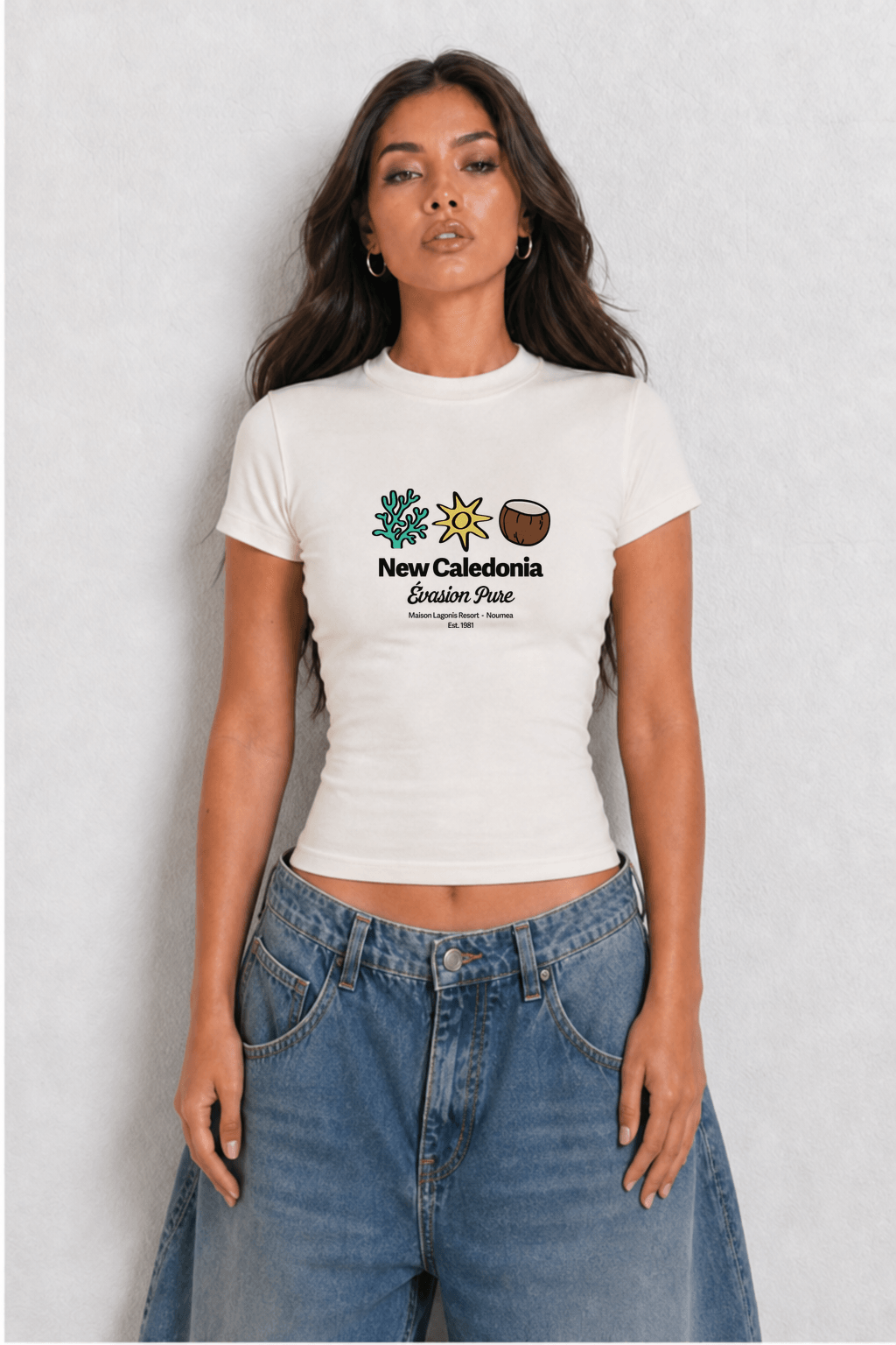New Caledonia 'Évasion Pure' Vintage White Noumea Resort Womens White Tee