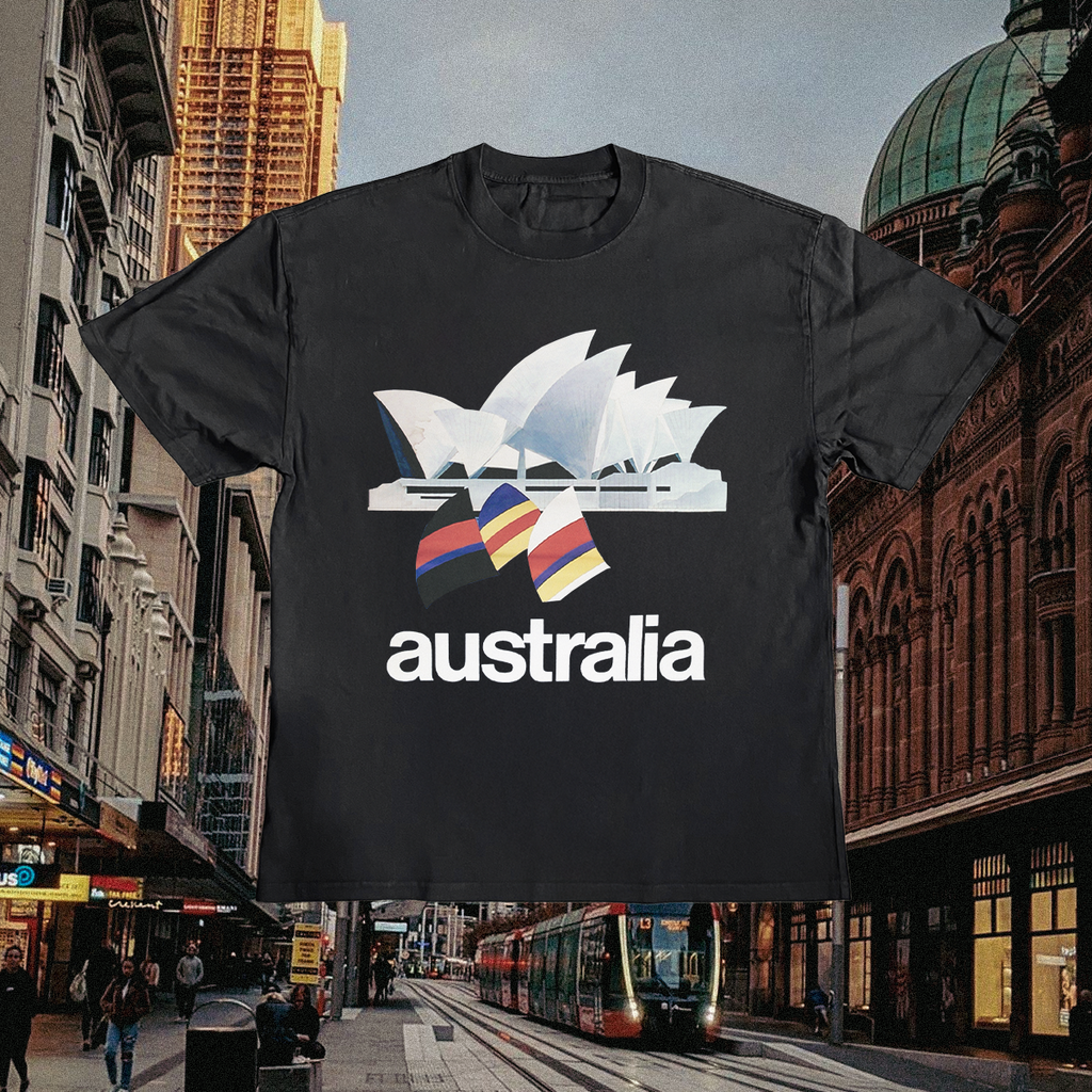 Sydney Opera Vintage Black Tee