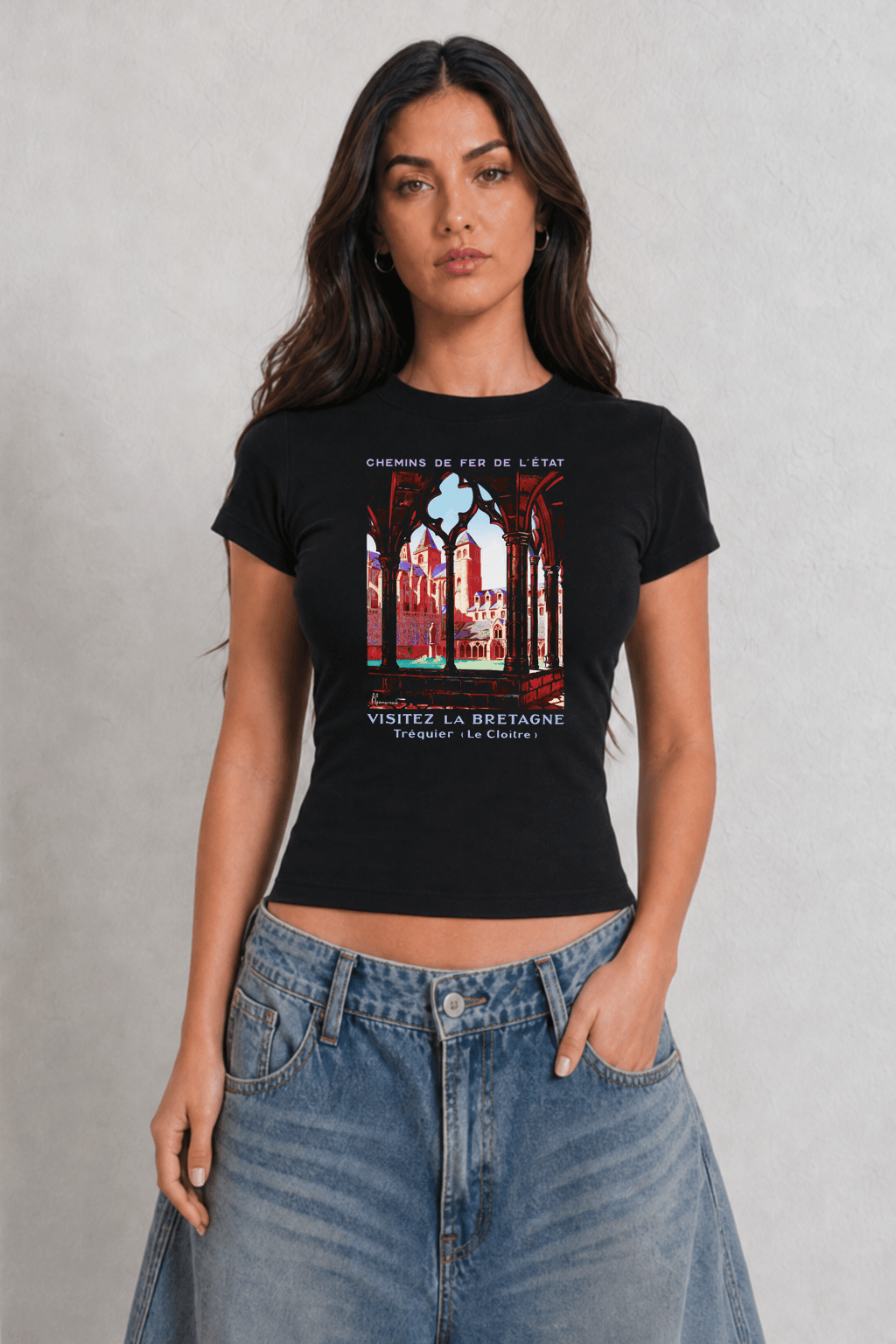 La Bretagne Womens Black Tee