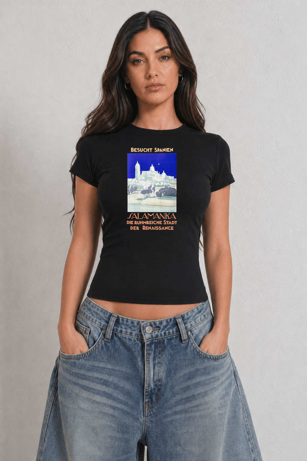 Salamanka Womens Black Tee